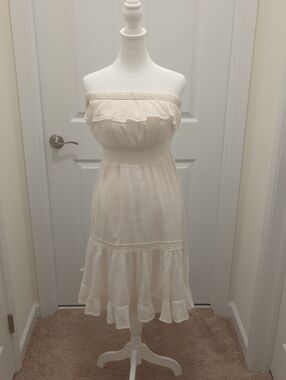 HD in Paris Strapless Ruffle Dress in Cream